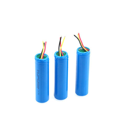 UN38.3 a certifié 3,7 la batterie rechargeable de V 2400mah 18650 avec la surface plane 0.05kg