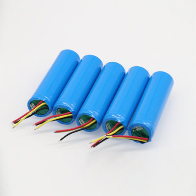 UN38.3 a certifié 3,7 la batterie rechargeable de V 2400mah 18650 avec la surface plane 0.05kg