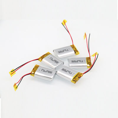UN38.3 902030 lithium Ion Polymer Battery 3.7v 500mah environ 500 fois