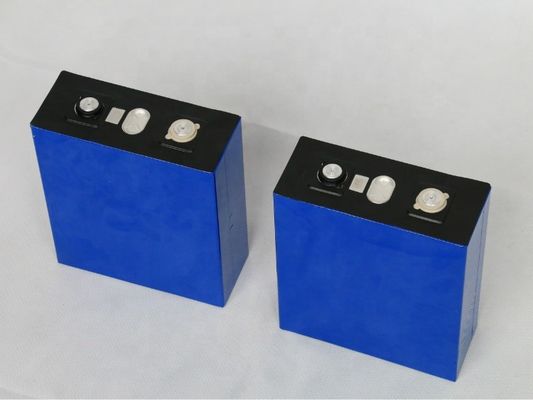 Cycle profond de batterie du lithium LiFePO4 de MSDS 3.2V 202Ah pour le paquet à énergie solaire