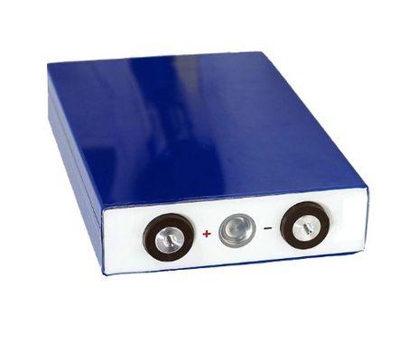 batterie solaire de 60ah Lifepo4 3,2 V, cellules Lifepo4 prismatiques pour la puissance de secours