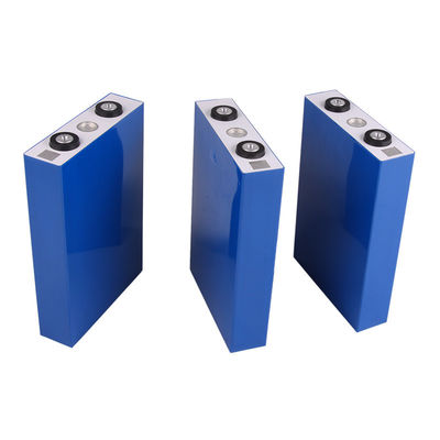 batterie solaire de 60ah Lifepo4 3,2 V, cellules Lifepo4 prismatiques pour la puissance de secours